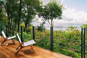 Seataya Oceanview Luxury Villas