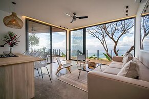 Seataya Oceanview Luxury Villas