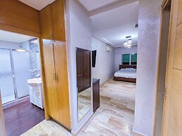 Luxor Home - Spacious & proximity to CFC