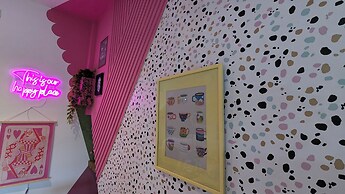 Stylish Studio, Central Bexhill, Home Comforts