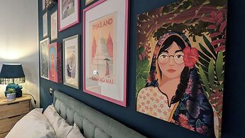 Stylish Studio, Central Bexhill, Home Comforts