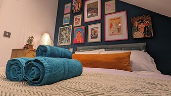 Stylish Studio, Central Bexhill, Home Comforts