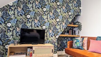 Stylish Studio, Central Bexhill, Home Comforts