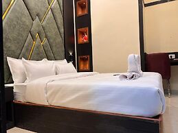 Hotel Sky Suites-Sahar Cargo