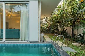 Luxe 4 BHK Villa Near Popular Beaches with Private Pool