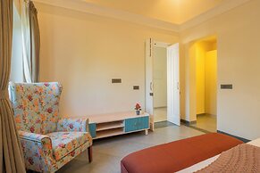 Luxe 4 BHK Villa Near Popular Beaches with Private Pool