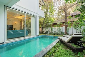 Luxe 4 BHK Villa Near Popular Beaches with Private Pool