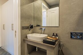 Luxe 4 BHK Villa Near Popular Beaches with Private Pool