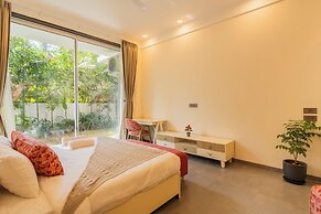 Luxe 4 BHK Villa Near Popular Beaches with Private Pool