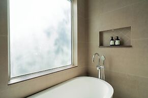 Luxe 4 BHK Villa Near Popular Beaches with Private Pool