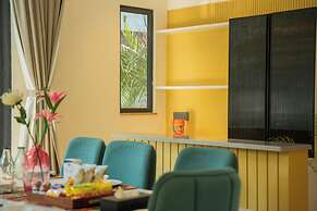 Luxe 4 BHK Villa Near Popular Beaches with Private Pool