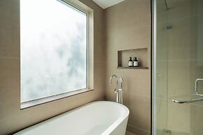 Luxe 4 BHK Villa Near Popular Beaches with Private Pool