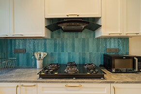 Luxe 4 BHK Villa Near Popular Beaches with Private Pool