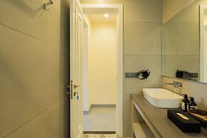 Luxe 4 BHK Villa Near Popular Beaches with Private Pool