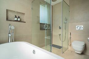 Luxe 4 BHK Villa Near Popular Beaches with Private Pool