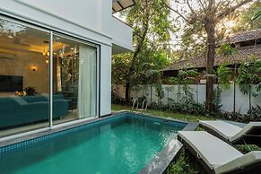 Luxe 4 BHK Villa Near Popular Beaches with Private Pool