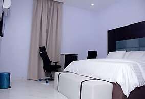 V City Lodge Hotel and Suites