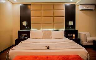 V City Lodge Hotel and Suites