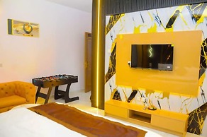 V City Lodge Hotel and Suites