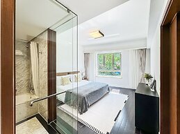 Tyms 3BR 2BA Apt West NanjingRD Line2 14