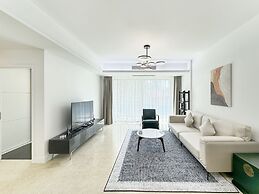 Tyms 3BR 2BA Apt West NanjingRD Line2 14