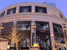 Tyms 3BR 2BA Apt West NanjingRD Line2 14