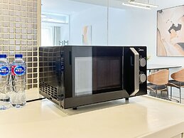 Tyms 3BR 2BA Apt West NanjingRD Line2 14