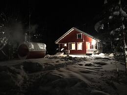 Winter Wonderland Cabin in Hämeenlinna, Finland