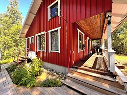 Winter Wonderland Cabin in Hämeenlinna, Finland