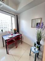 1 BR Shell Residences Facing amenities