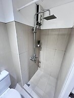 1 BR Shell Residences Facing amenities