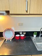 1 BR Shell Residences Facing amenities