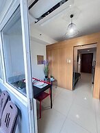 1 BR Shell Residences Facing amenities