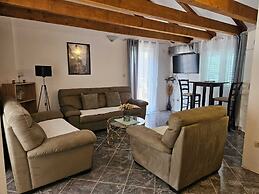 Chic & Sleek Apartments in Kotor