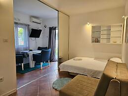 Chic & Sleek Apartments in Kotor