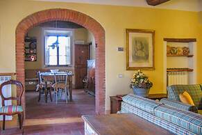 Francigena Loggia Apartment Shared Pool