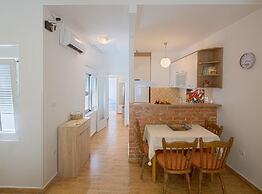 Stylish Kotor Bay Escape