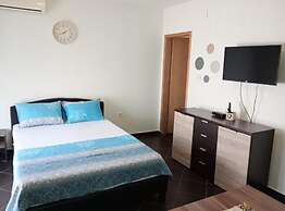 Tivat Relax With Stunning Sea & Mountain Views