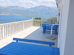 Tivat Relax With Stunning Sea & Mountain Views