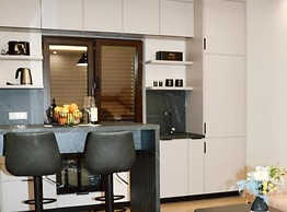 Stylish Apartment With Modern Elegance in Herceg Novi Area
