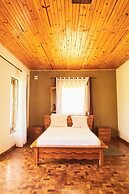 Andasibe Sifaka Lodge