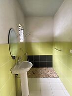 Andasibe Sifaka Lodge