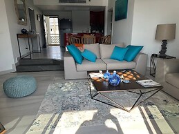 Allamanda Phrase 1 Laguna Phuket Lake-pool View With 2bedrooms-2bathro