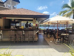 Allamanda Phrase 1 Laguna Phuket Lake-pool View With 2bedrooms-2bathro