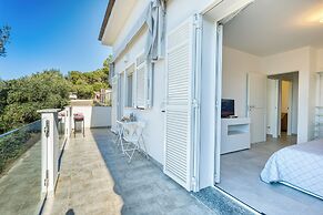 Miramare 1 LUX - Total Sea View