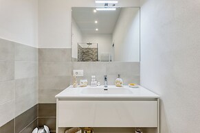 Miramare 1 LUX - Total Sea View