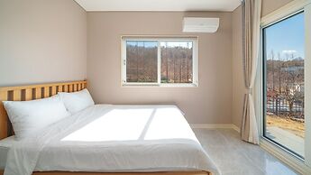 Daebudo Freesia Private Pool Villa