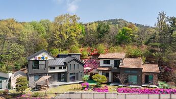 Daebudo Freesia Private Pool Villa