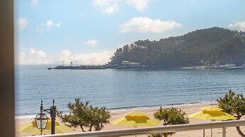 Taean Maumsokui Jip Pension