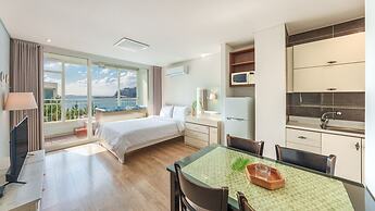 Taean Maumsokui Jip Pension